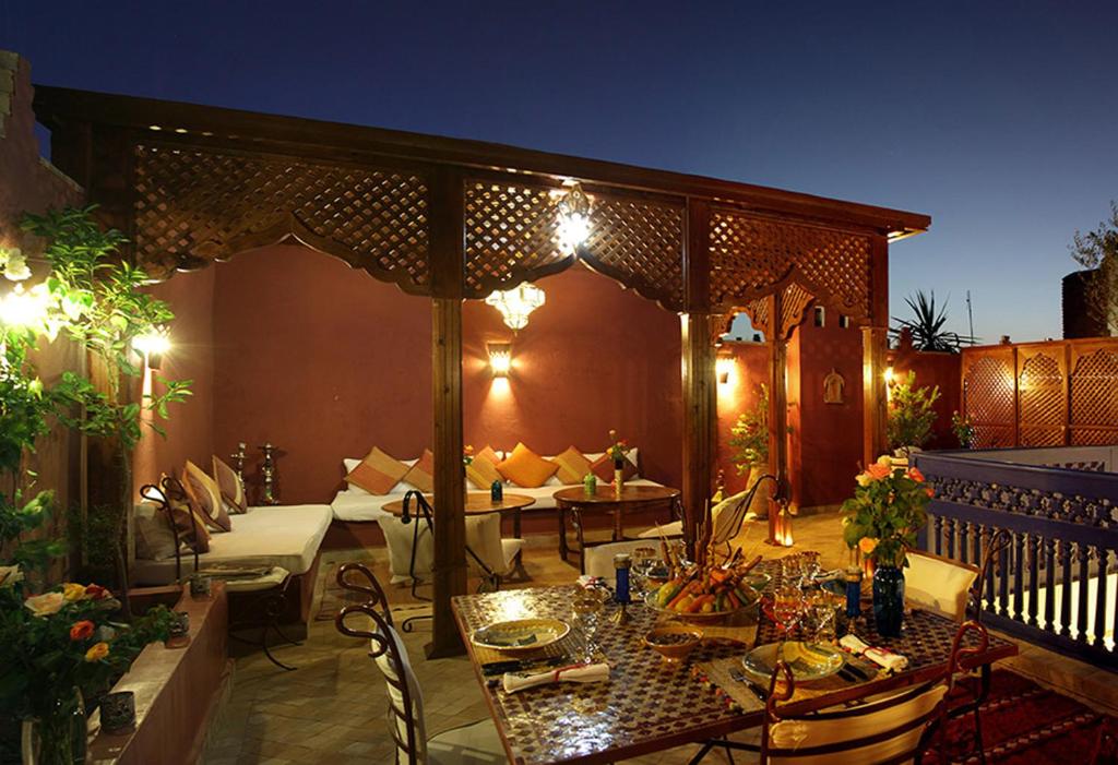 Restaurace v ubytování Riad Dar Colline