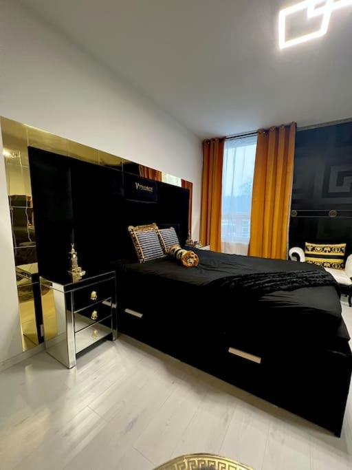 Booking.com: Luxurious Versace apartment , Helsinky, Finsko . Rezervujte  hotel hned!