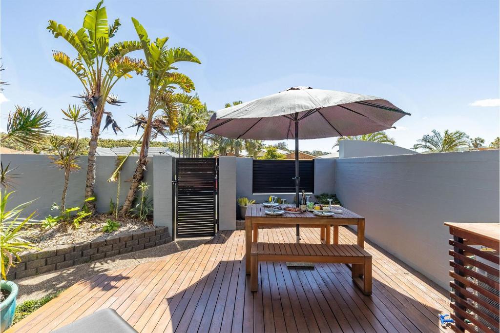 Vacation Home 16 Sandcastles 8 Ala Moana Way ducted aircon pool Wi Fi