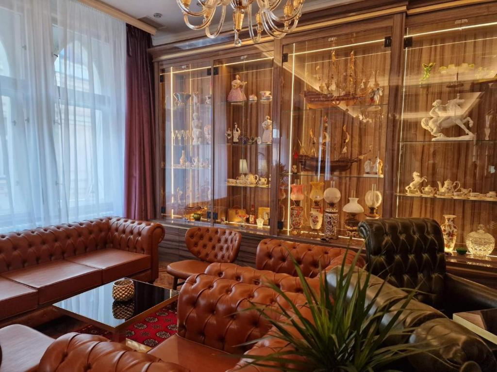 Queen Palace - Resim 26