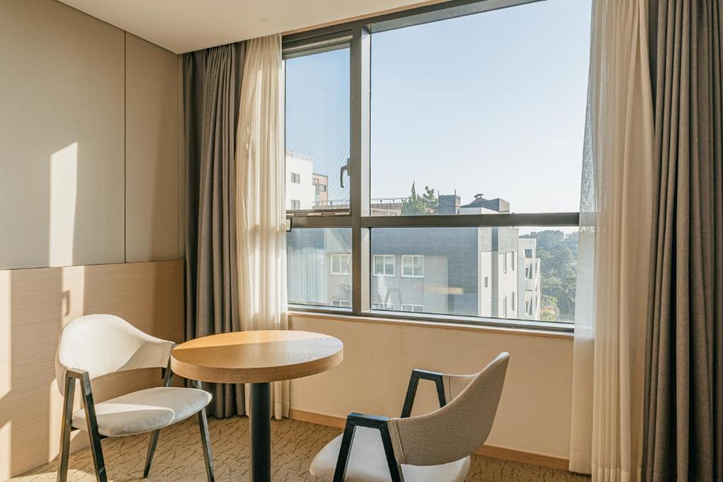 Fotografie z fotogalerie ubytování Hotel Zinc v destinaci Sogüpcho