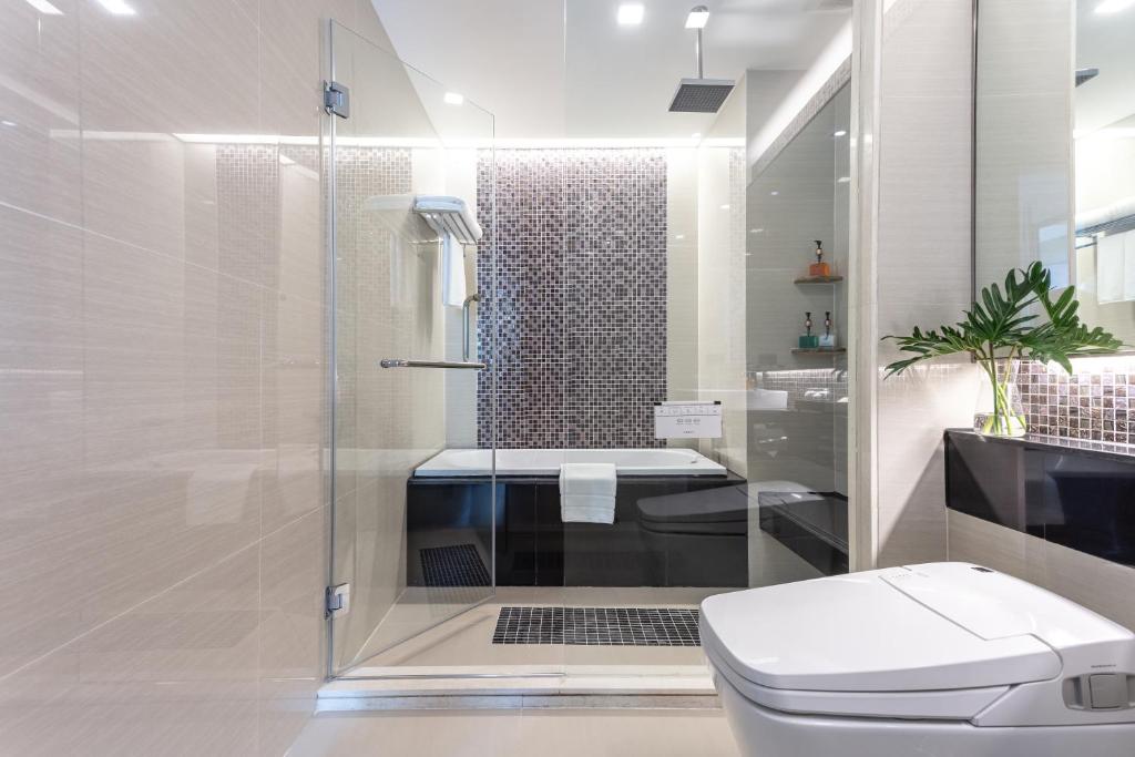 Adelphi Forty-Nine - Resim 18