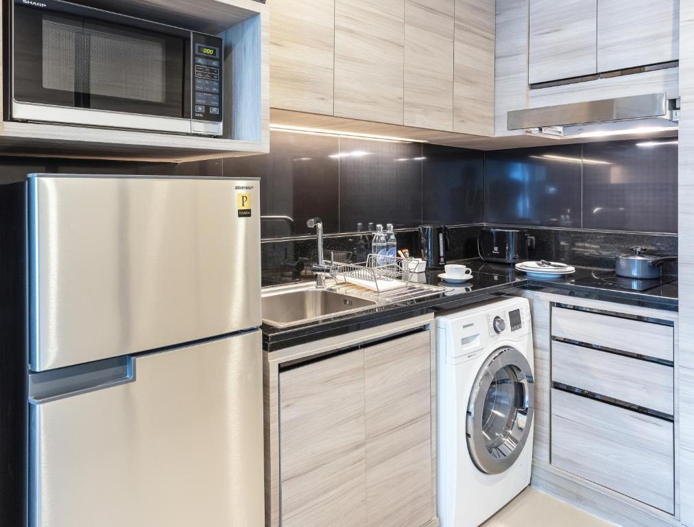 Adelphi Forty-Nine - Resim 26