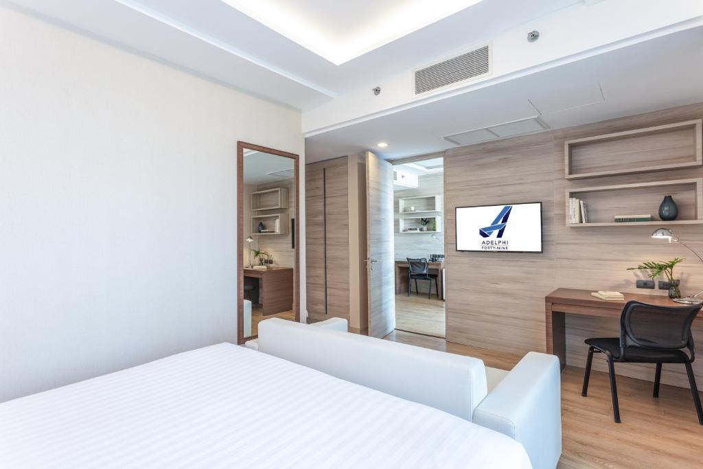 Adelphi Forty-Nine - Resim 28