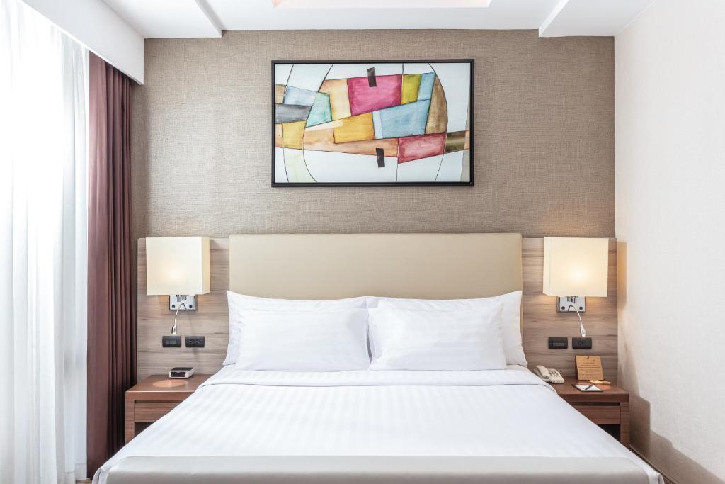 Adelphi Forty-Nine - Resim 31