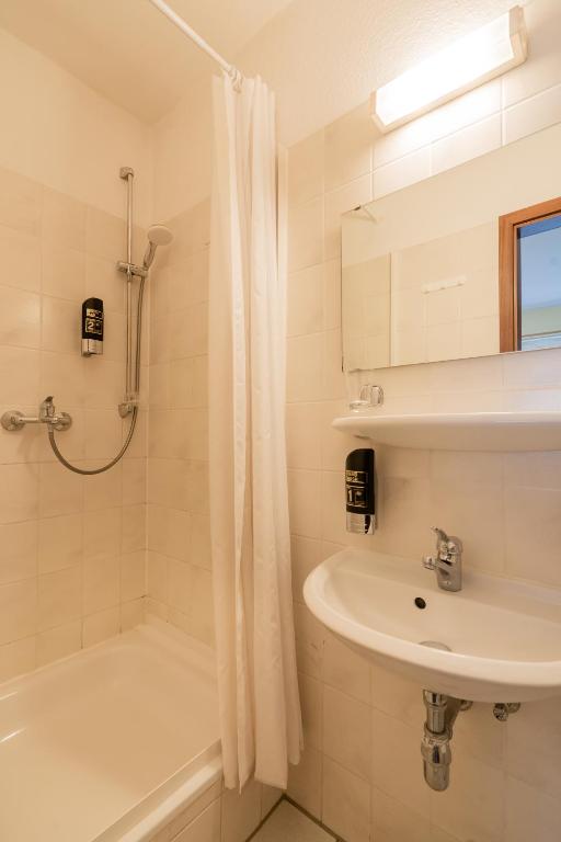 Koupelna v ubytování Hotel Dori´s 108