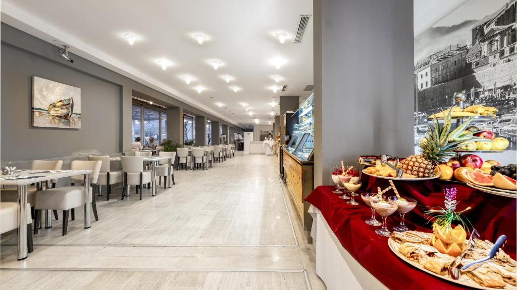 Hotel Uvala - Resim 15