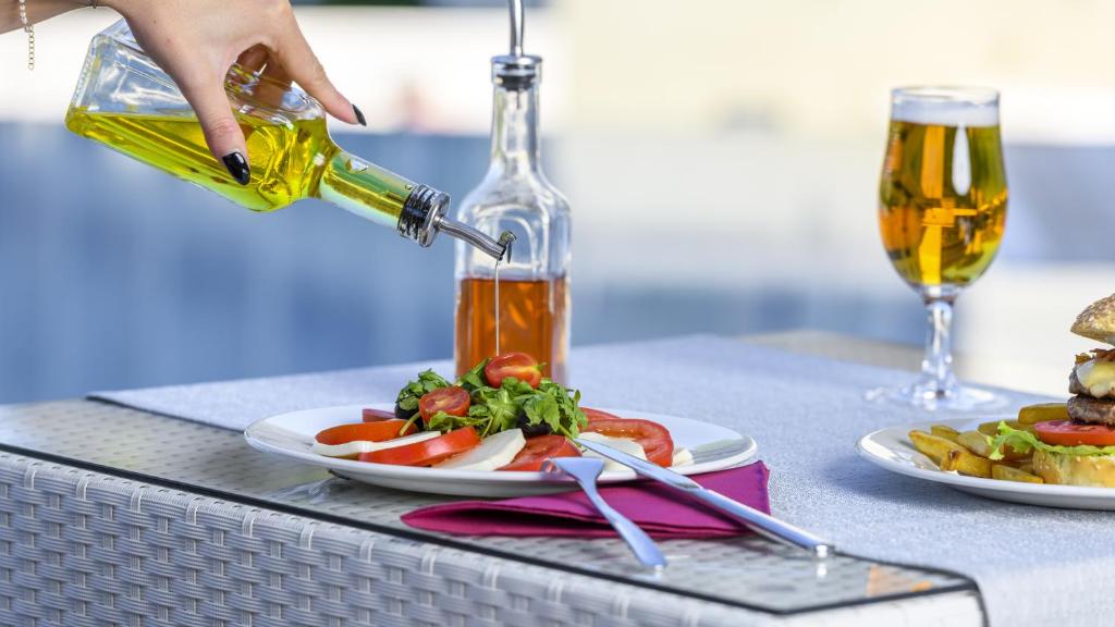 Hotel Uvala - Resim 17