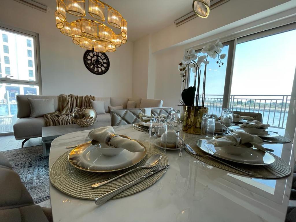 Smart Living Apartment - 三居室公寓
