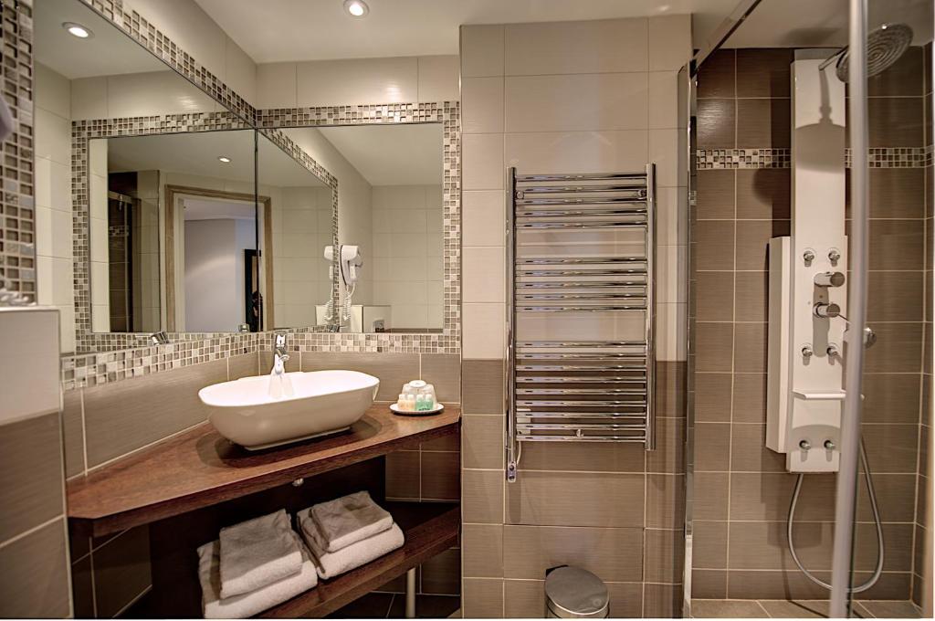 Hôtel Du Midi Paris Montparnasse - Resim 20