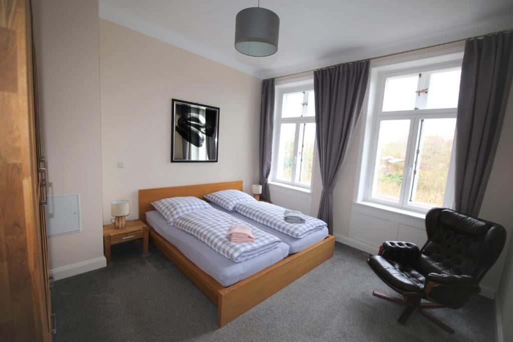 Herrenhaus Hohewarte - 9