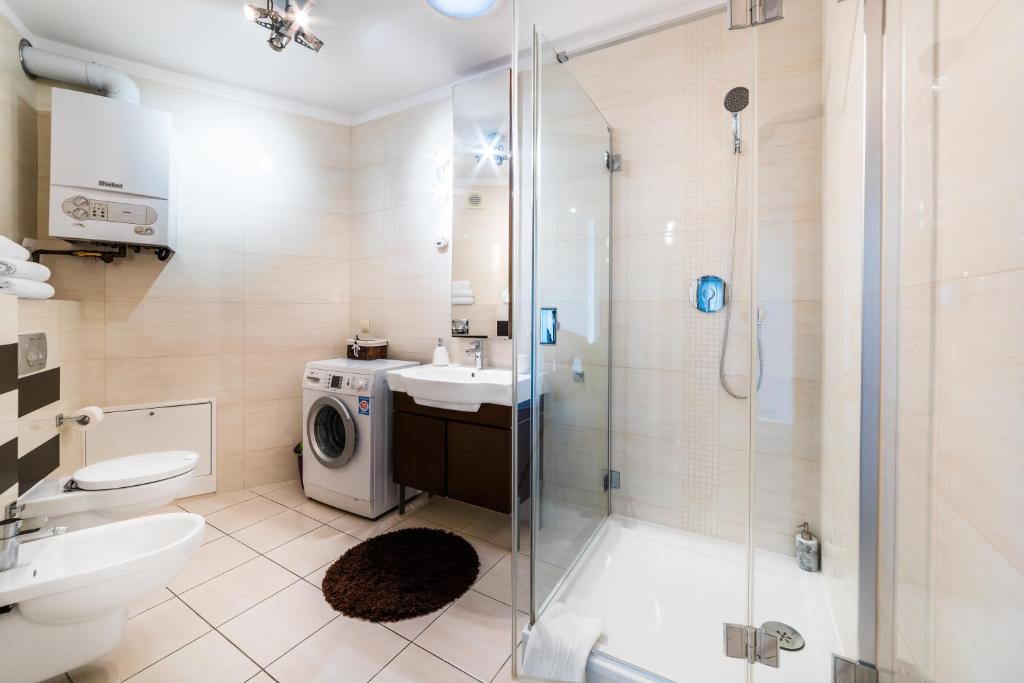 5-stars Apartments - Old Town - Penthouse Apartment With Terrace - 2 Rynek Nowy Street