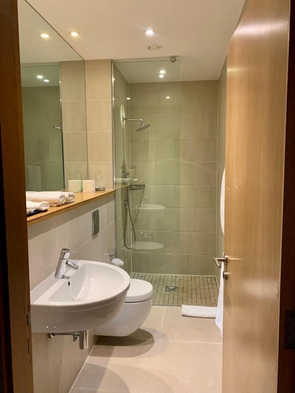 Koupelna v ubytování Quebecs Luxury Aparthotel