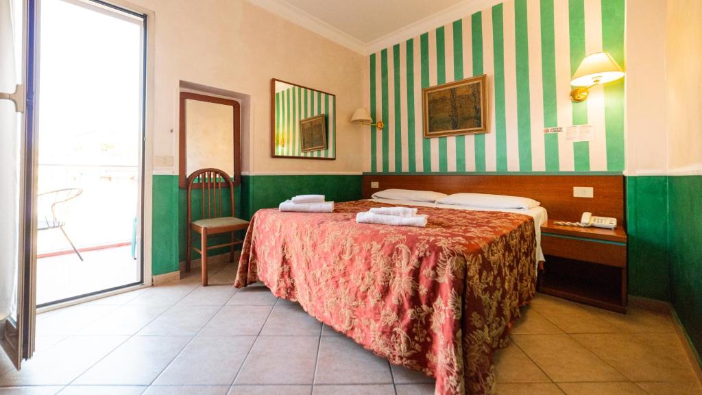 Hotel Center 3 - Resim 29