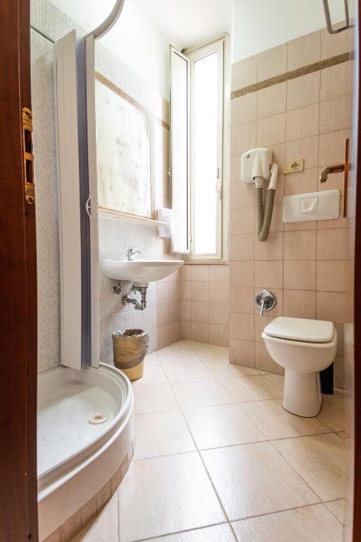 Hotel Center 3 - Resim 39