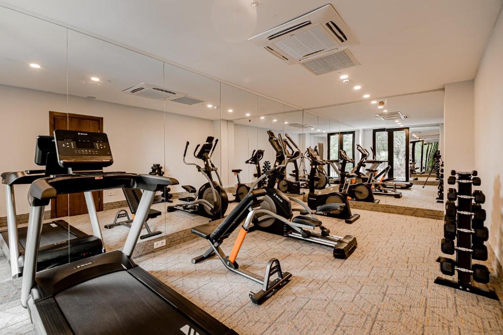 Fitness centrum a/nebo fitness zařízení v ubytování Kutaisi Inn