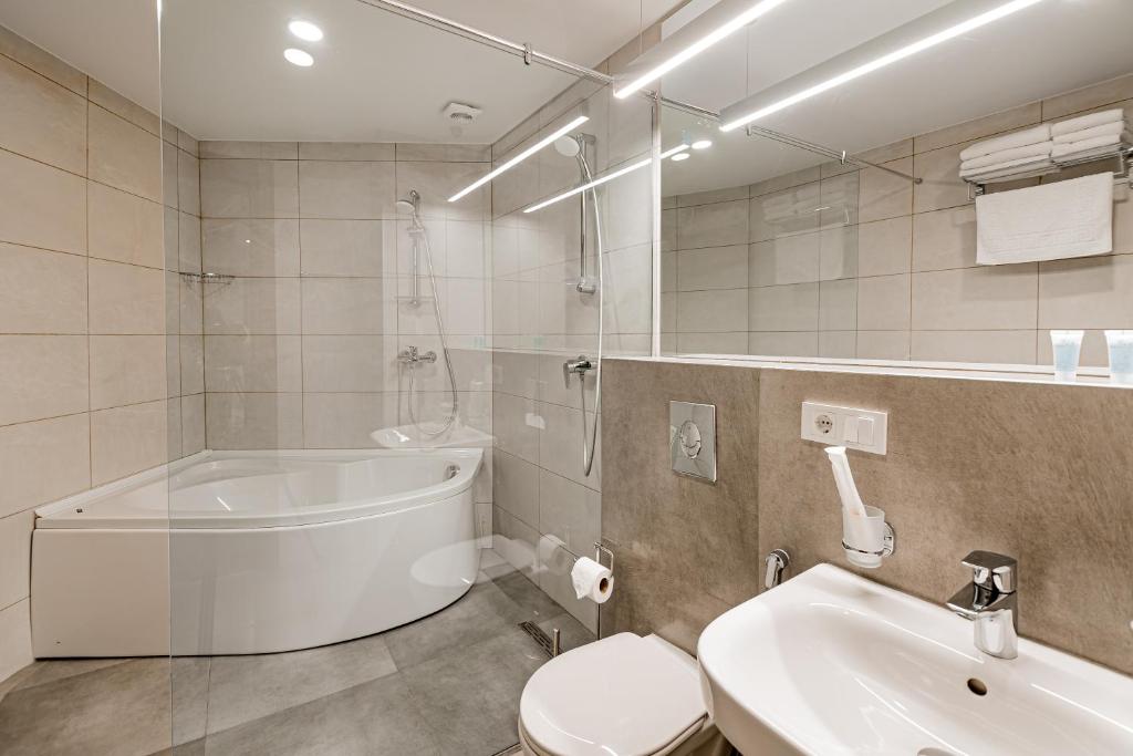 Koupelna v ubytování Kutaisi Inn