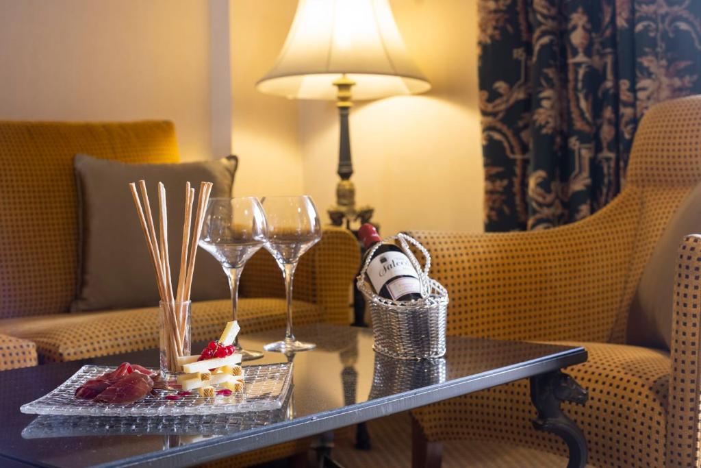 InterContinental Madrid, an IHG Hotel - King Ambassador Suite Club