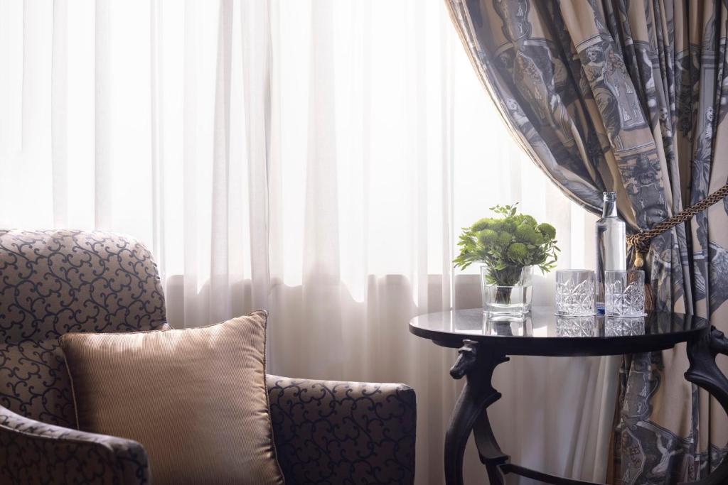 InterContinental Madrid, an IHG Hotel - Premium Club Twin Room With View
