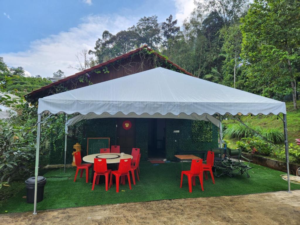 Genting Greenwoods Tiny Houses & Events Hall - Chalet De Tres Habitaciones