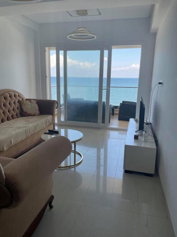 Belle appartement vu sur mère a chat Mariem Sousse