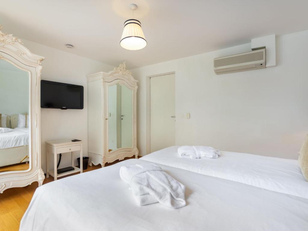 Postel nebo postele na pokoji v ubytování Apartment Le Belvédère D3-8 by Interhome
