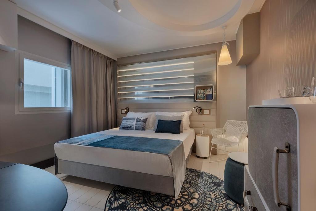 Port Tower by Isrotel Design - Eckzimmer