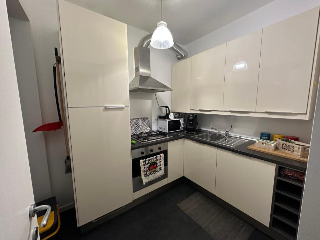 A kitchen or kitchenette at Zanclea