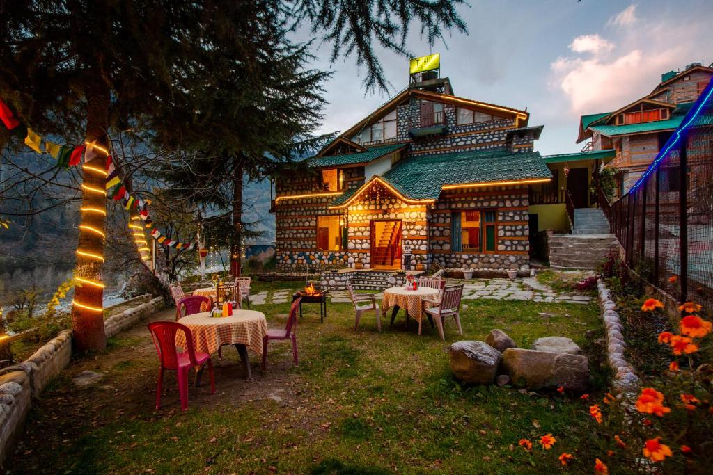 Gallery image of Tales N Trails in Vashisht