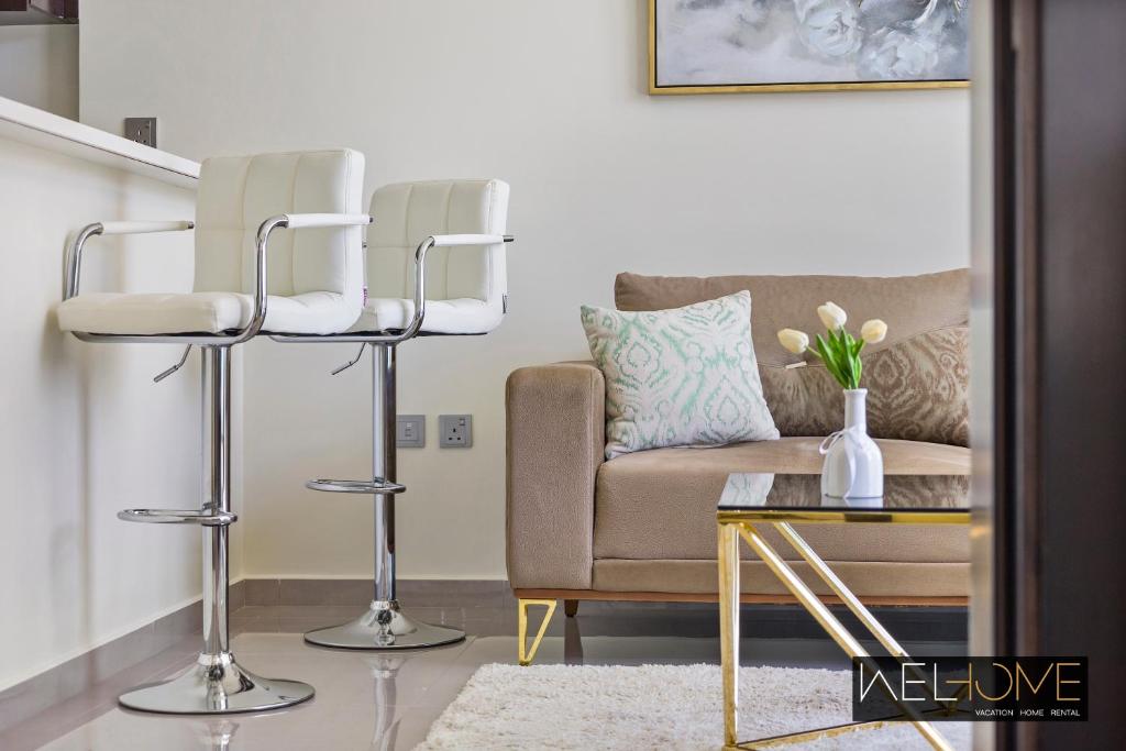 Posezení v ubytování WelHome - Chic Apartment in Liveliest Area in Business Bay