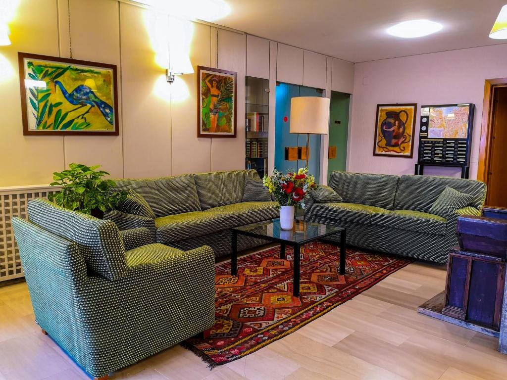 Marbela Apartments & Suites - Resim 16