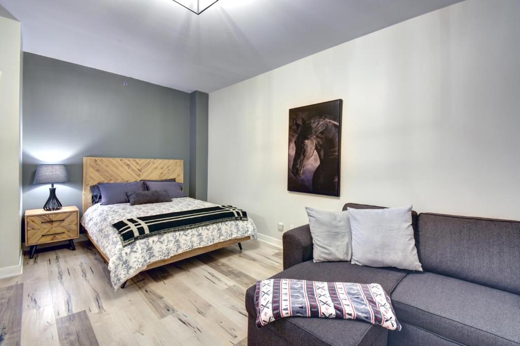 Posezení v ubytování Rental condo Tremblant-les-Eaux