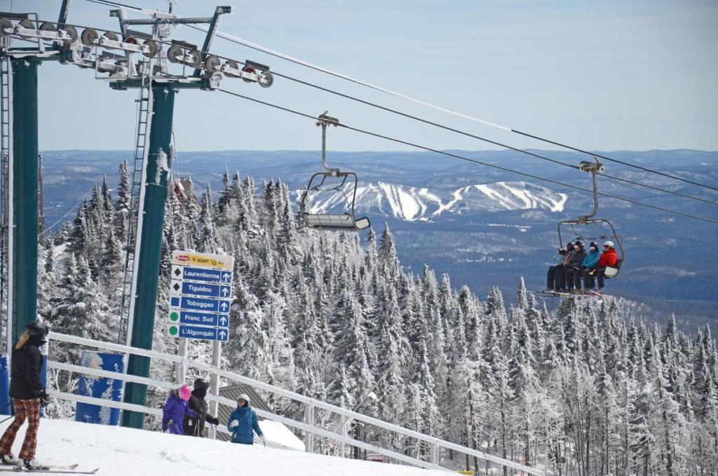 Hosté ubytování Rental condo Tremblant-les-Eaux