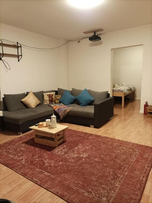 Simple apartment in Kreuzberg Berlin., Berlin (updated prices 2024)