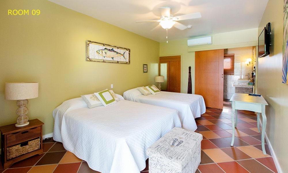 Postel nebo postele na pokoji v ubytování HOTEL CASA AMARILLA et RESTAURANT