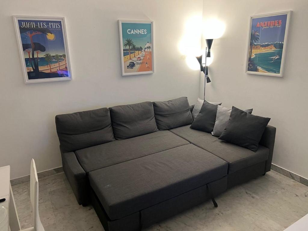 Posedenie v ubytovaní Seafront - beautiful flat with aircon and comfortable loggia