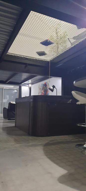 Fotografia z galérie ubytovania Loft atypique et chaleureux v destinácii Châteauroux