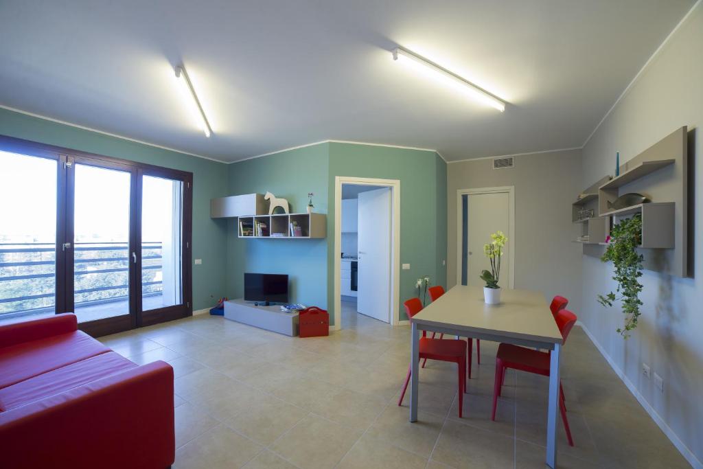 Aurum Aparthotels Bicocca - Three-Bedroom Apartment