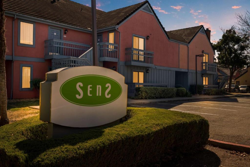 SenS Suites Livermore; SureStay Collection by Best Western photo