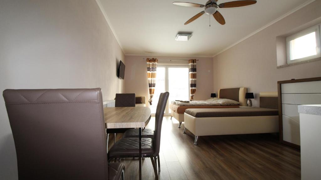 Penzión Mika - Studio With Terrace