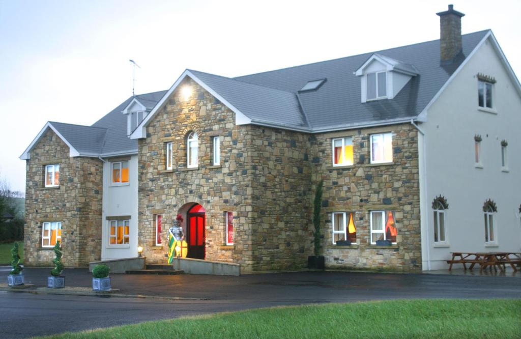 Donegal Manor Huge Luxury Self Let