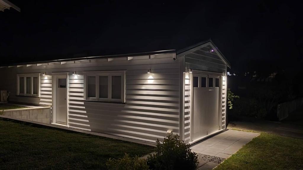 Gallery image of Retro on Queen, Papakura in Papakura