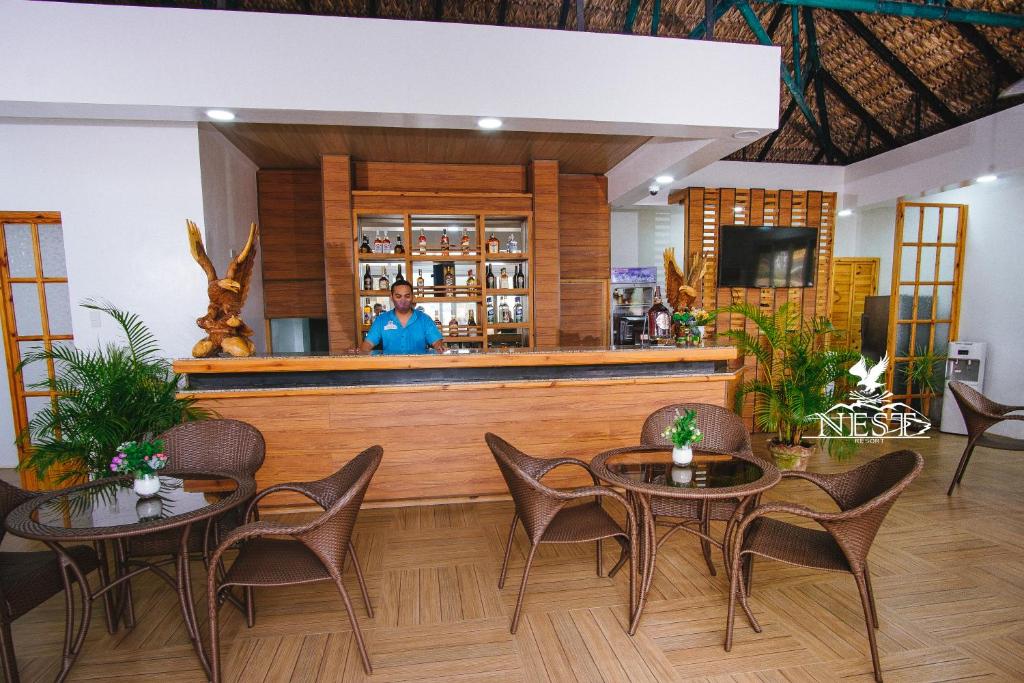 Lounge nebo bar v ubytování Nest Resort