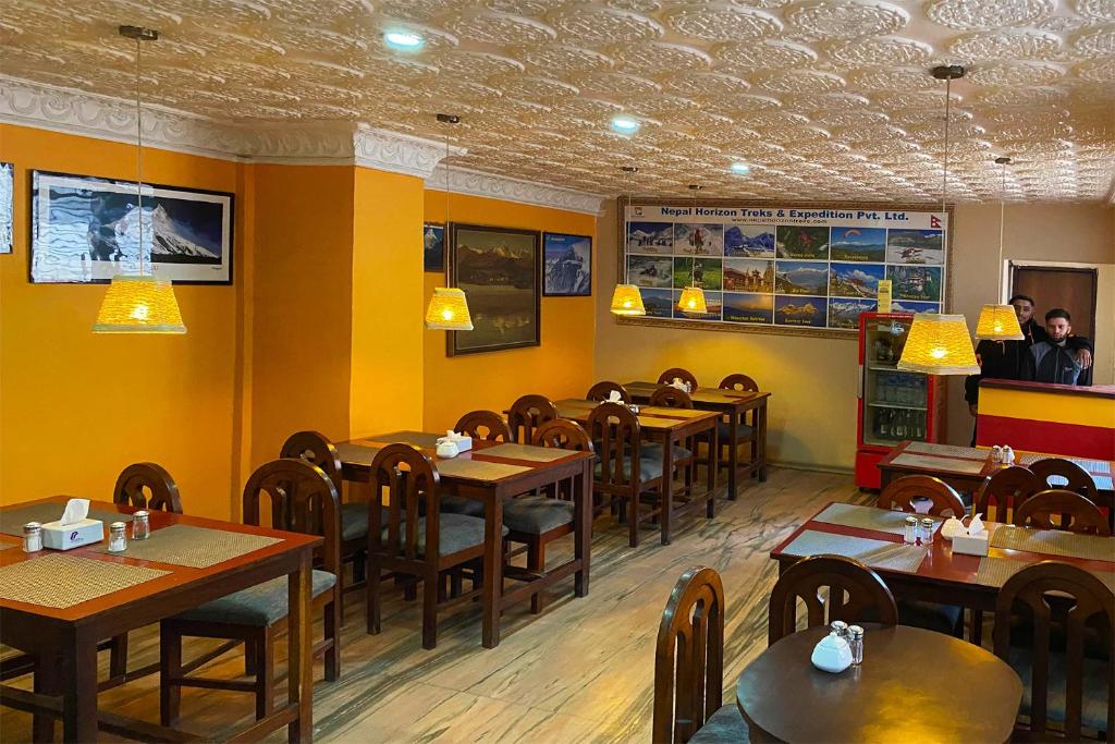 Restaurace v ubytování Khangsar Home