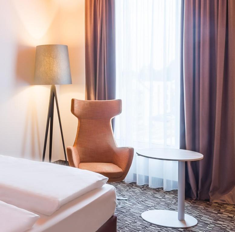 Posezení v ubytování Park Inn by Radisson Neumarkt
