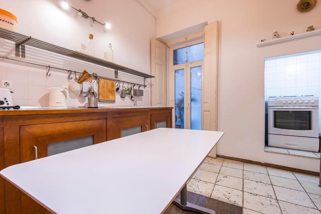 Fotografie z fotogalerie ubytování 3BDR Mouraria Apartment by LovelyStay v Lisabonu