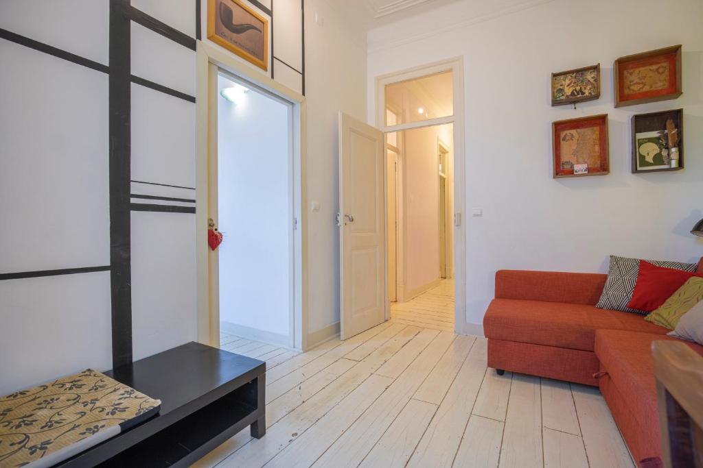 Fotografie z fotogalerie ubytování 3BDR Mouraria Apartment by LovelyStay v Lisabonu