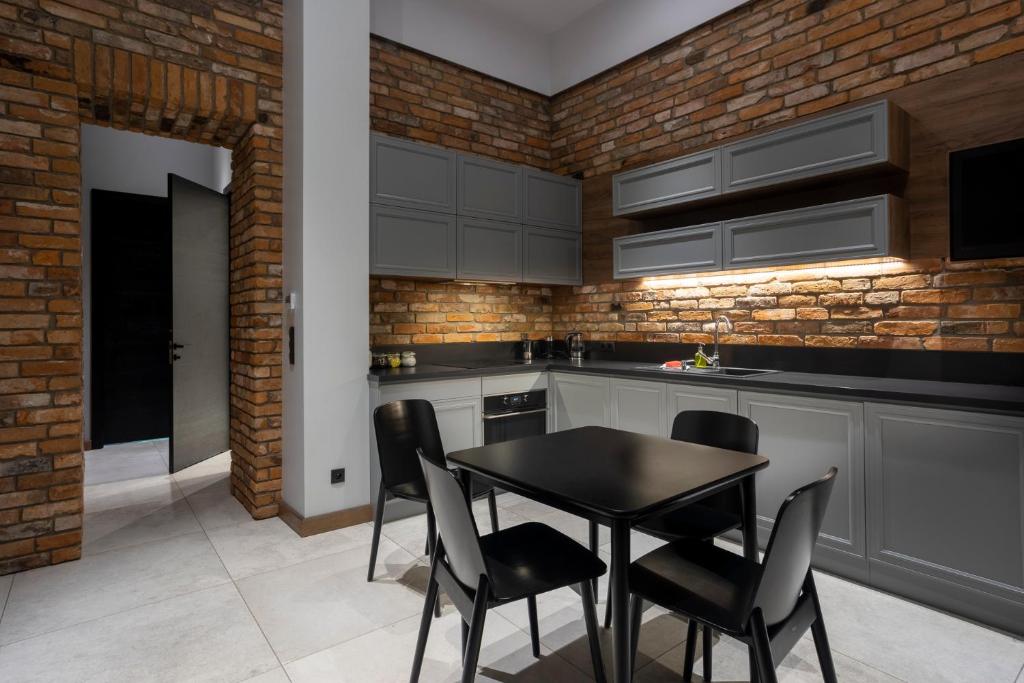 Tyzenhauz Apartments Superior - 9