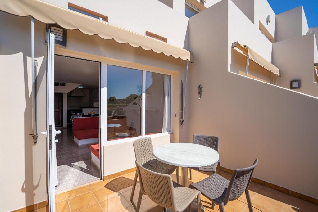 Apartamentos Marcelino - Formentera Break, Es Pujols ...