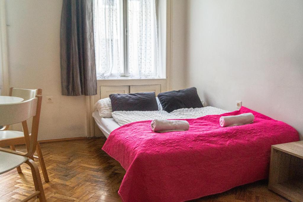 Zdjęcie z galerii obiektu Stunning 2BR Neighboring apts.Perfect for 8 guests w Wiedniu